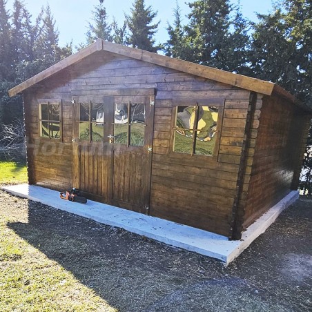 Casetta Aveline. 34 mm, 478 x 478 cm. 22,85 m²